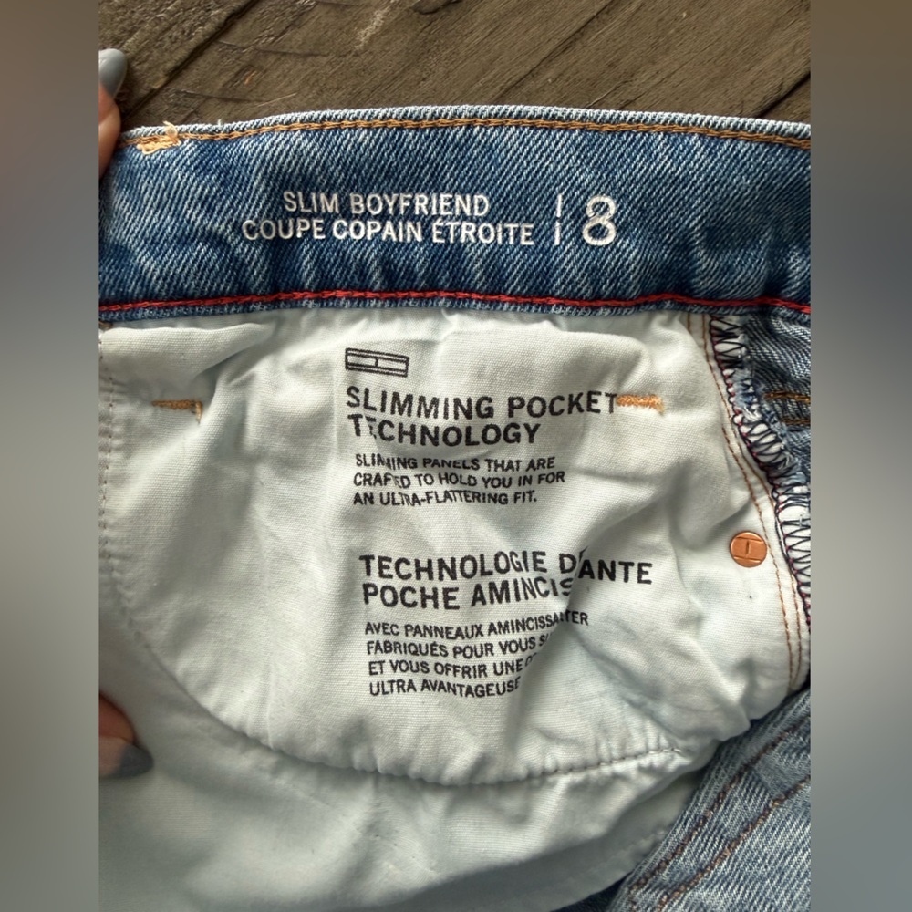 Tommy Hilfiger Slim Boyfriend Distressed Jeans, size 8. - Picture 9 of 10